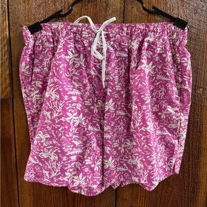 Vibrant Pink Patterned Women's Shorts